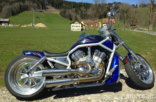 slow's V-ROD
